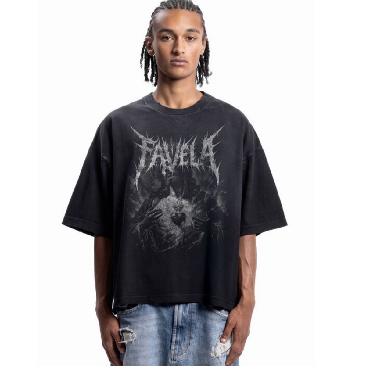 Sacred Heart Metal Font Street - огляд і ціна Streetwear Brand Font